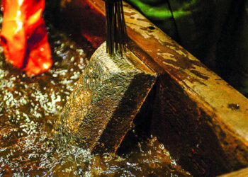 Oro se mueve en rango acotado por dudas sobre negociaciones comerciales EEUU-China