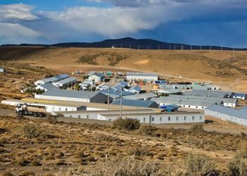 Santacruz Silver produce 956,482 onzas equivalentes de plata en el tercer trimestre