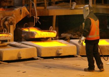 Producción peruana de zinc, plata, plomo y hierro crece en octubre