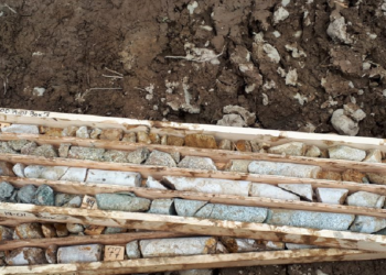 Ximen partner hits mineralization at Gold Drop, stock up 11%