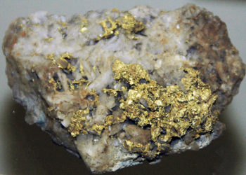 Tecnología: Pure Gold Mining intersects gold mineralisation at Madsen project
