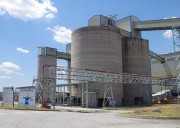 Tecnología: Sibanye to cut 5,270 jobs as part of Marikana operation restructuring