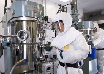 Hydro-Québec, Mercedes to work on next-gen lithium batteries