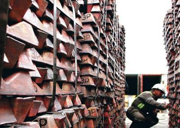 Cobre en Londres cae, demanda incierta ante aumento de casos coronavirus