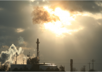 Precios barril suben, se espera duración limitada de impacto coronavirus