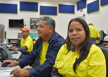 Más mujeres trabajando en minería en Colombia & # 8211; reporte