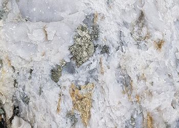 Marítimo considerando procesar mineral en la planta de Rambler en Terranova