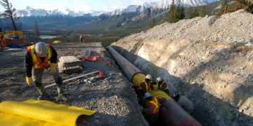 Canadá continúa la construcción del oleoducto Transmountain
