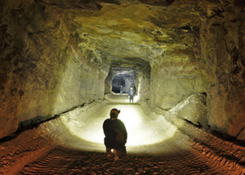 Newmont vende participación en Continental