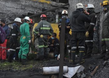 Explosión en mina de carbón colombiana mata a 11