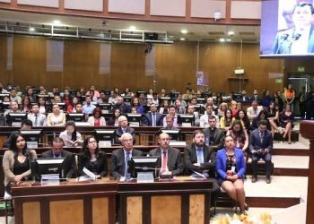 Asamblea Nacional de Ecuador trabajando en nuevas reglas sobre concesiones mineras