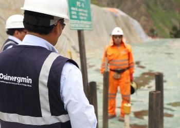 Osinergmin supervisando sector minero