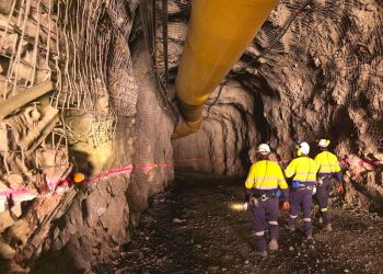 Tecnología: el amplificador alimentador con fugas aumenta la distancia sobre la cual los mineros pueden comunicarse