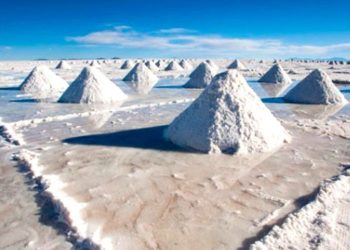 Minería de litio y grafito