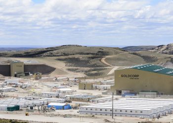 Cerro negro de Newmont