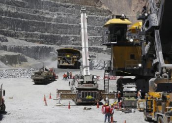 Chile: Gran minería opera con una baja de 35% en sus dotaciones