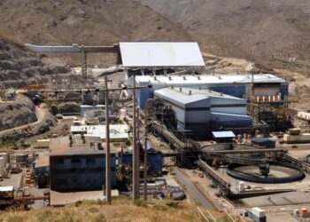 Chile: Antofagasta Minerals limita traslado e ingreso de personas a todas sus faenas