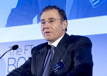 Glencore registra pérdidas de 2.600 millones de dólares y elimina dividendos