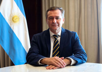 Arman corredores aéreos para facilitar que mineros viajen a proyectos en las provincias