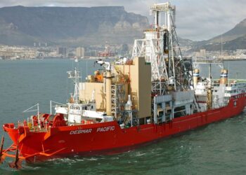 Tecnología: Giant mining vessels: how high-quality gems are exploited from the sea