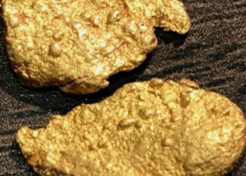 Oro cerraría a la baja