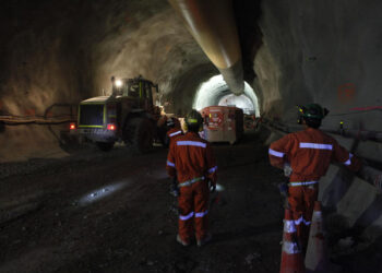 Chile: Chuquicamata Subterránea tiene a sus primeros operadores reconvertidos