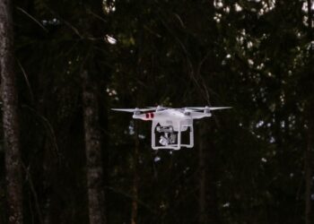 ‘Hunter drone’ that flies at night could be used to find gemstone deposits