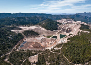 Eliminan subsecretaría de minería en México