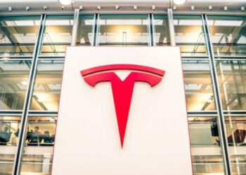 Piedmont lithium firmó con tesla