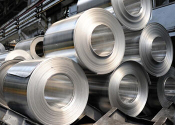 El aluminio se eleva