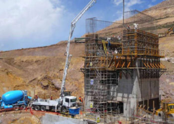 Expansión de proyectos mineros e inversión privada