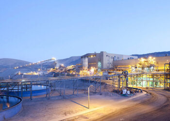 Mina Candelaria se detiene