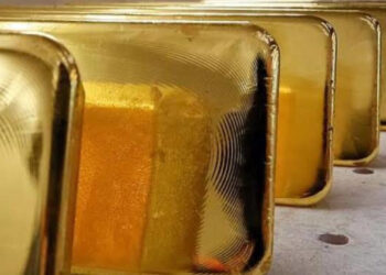 El Oro cotiza estable