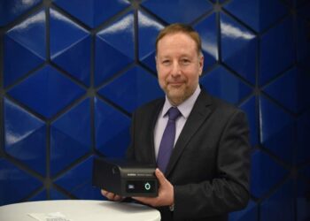 Tecnología: Alrosa demuestra un nuevo dispositivo para detectar diamantes sintéticos