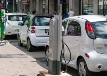 Tecnología: Electric vehicle revolution to drive copper demand