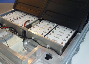 Scientists turn waste polymer into battery components