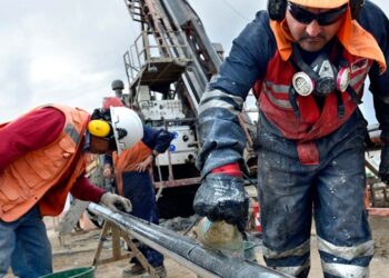 Costos de producción de cobre se desploman