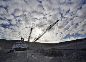 Tecnología: Rio Tinto board recommends Yancoal for Coal & Allied Industries sale over Glencore