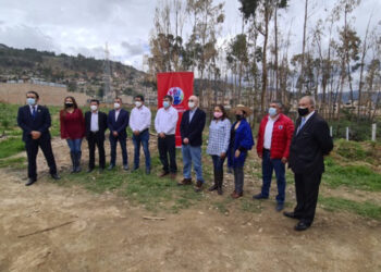 Yanacocha realiza donación de terreno