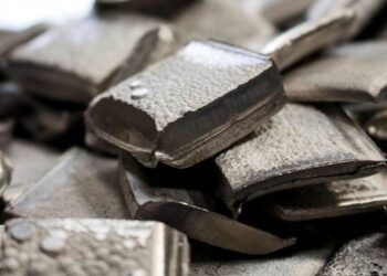 Tesla glencore cobalto