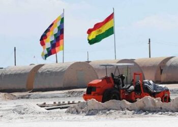 Bolivia vuelve a centrarse en la industrialización del litio