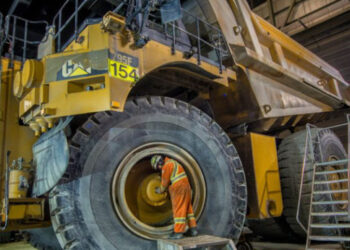 Precios del cobre y hierro