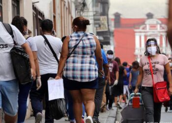 Economía peruana crecería entre 8% y 10% el 2021