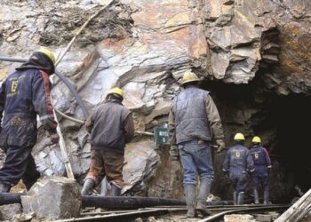 Glencore oferta las minas que opera en Bolivia