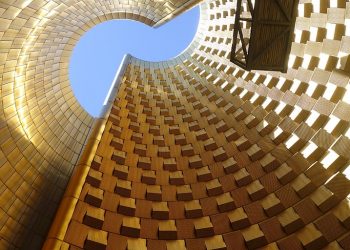 El precio del oro vuelve por encima de $ 1,700 en 'rebote a corto plazo'