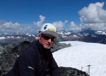 David R. Williams recibe el Premio al Servicio Distinguido de Administración Ambiental de las PYMES