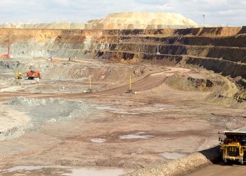 Acuerdos de fusiones y adquisiciones transfronterizas de minería global por valor de $ 7.7 mil millones en el cuarto trimestre: informe