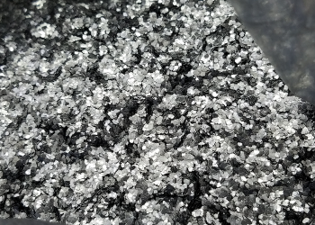 Northern Graphite producirá concentrados de escamas grandes en Bissett Creek