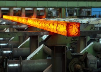 El precio del mineral de hierro es el más alto desde 2011 por la perspectiva de la demanda de China después de las vacaciones