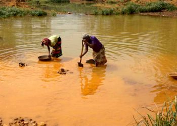 La mayoría de los mineros están rezagados en cuestiones de derechos humanos: informe